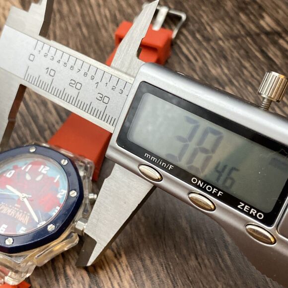 Spider-Man Light Up Watch New Batteries Analog Watch - Picture 9 of 9